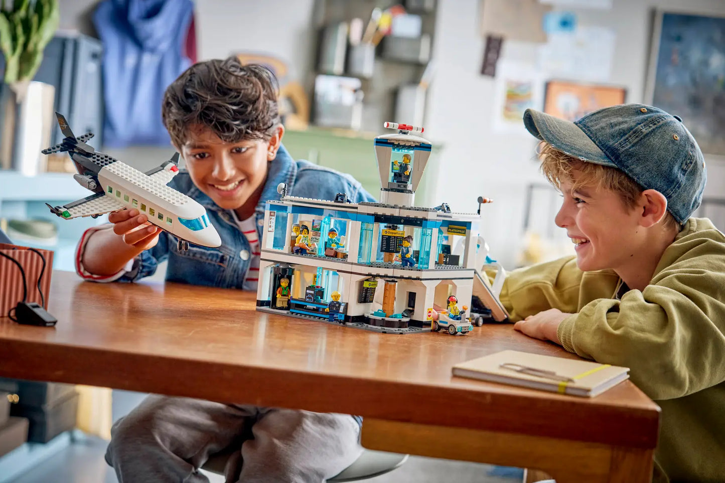 DISPONIBILE DA GENNAIO 2026 - 60502 LEGO City - Aeroporto con aereo