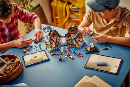 DISPONIBILE DA GENNAIO 2026 - 71858 LEGO Ninjago - La bottega delle Quattro Armi – 15° anniversario