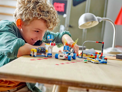 72035 LEGO Super Mario - Mario Kart™: Officina di Toad