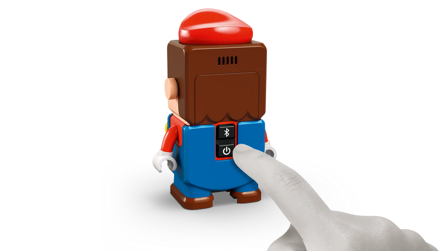 72043 LEGO Super Mario - Mario Kart™ – LEGO® Mario™ interattivo e Kart standard
