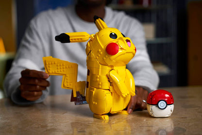 DISPONIBILE DA MAGGIO 2026 - 72152 LEGO POKEMON - Pikachu e Poké Ball