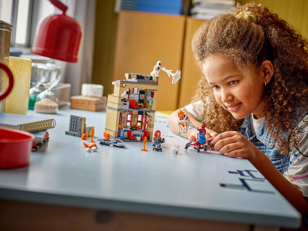 76317 ESCLUSIVA LEGO Marvel - Appartamento di Peter Parker