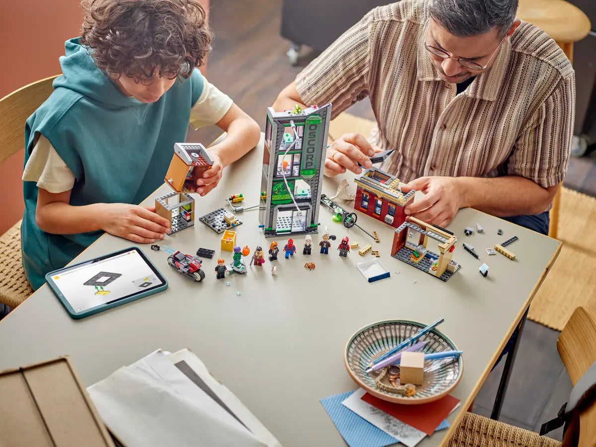 76324 LEGO Marvel - Spider-Man contro Oscorp
