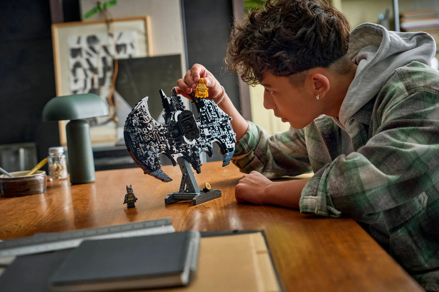 DISPONIBILE DA MARZO 2026 - 76330 LEGO DC Super Heroes - Logo di Batman™