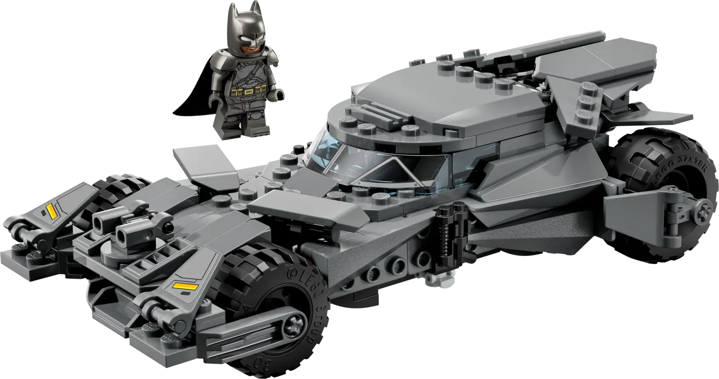 DISPONIBILE DA MARZO 2026 - 76331 LEGO DC Super Heroes - Batman v Superman™ Batmobile™