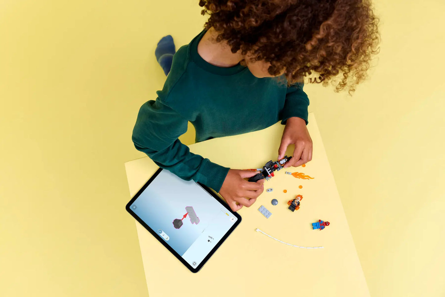 DISPONIBILE DA GENNAIO 2026 - 76335 LEGO Marvel - Spider-Man vs. Ghost Rider in motocicletta