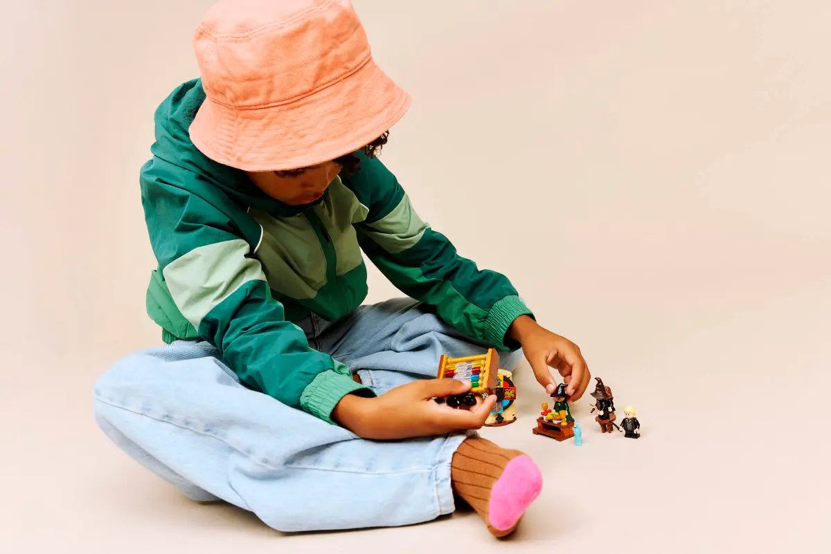 DISPONIBILE DA GENNAIO 2026 - 76460 LEGO Harry Potter - Castello di Hogwarts™: Cerimonia del Cappello Parlante™