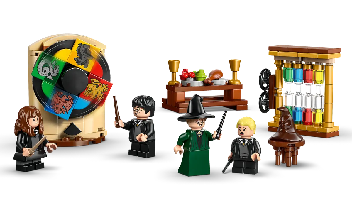 DISPONIBILE DA GENNAIO 2026 - 76460 LEGO Harry Potter - Castello di Hogwarts™: Cerimonia del Cappello Parlante™