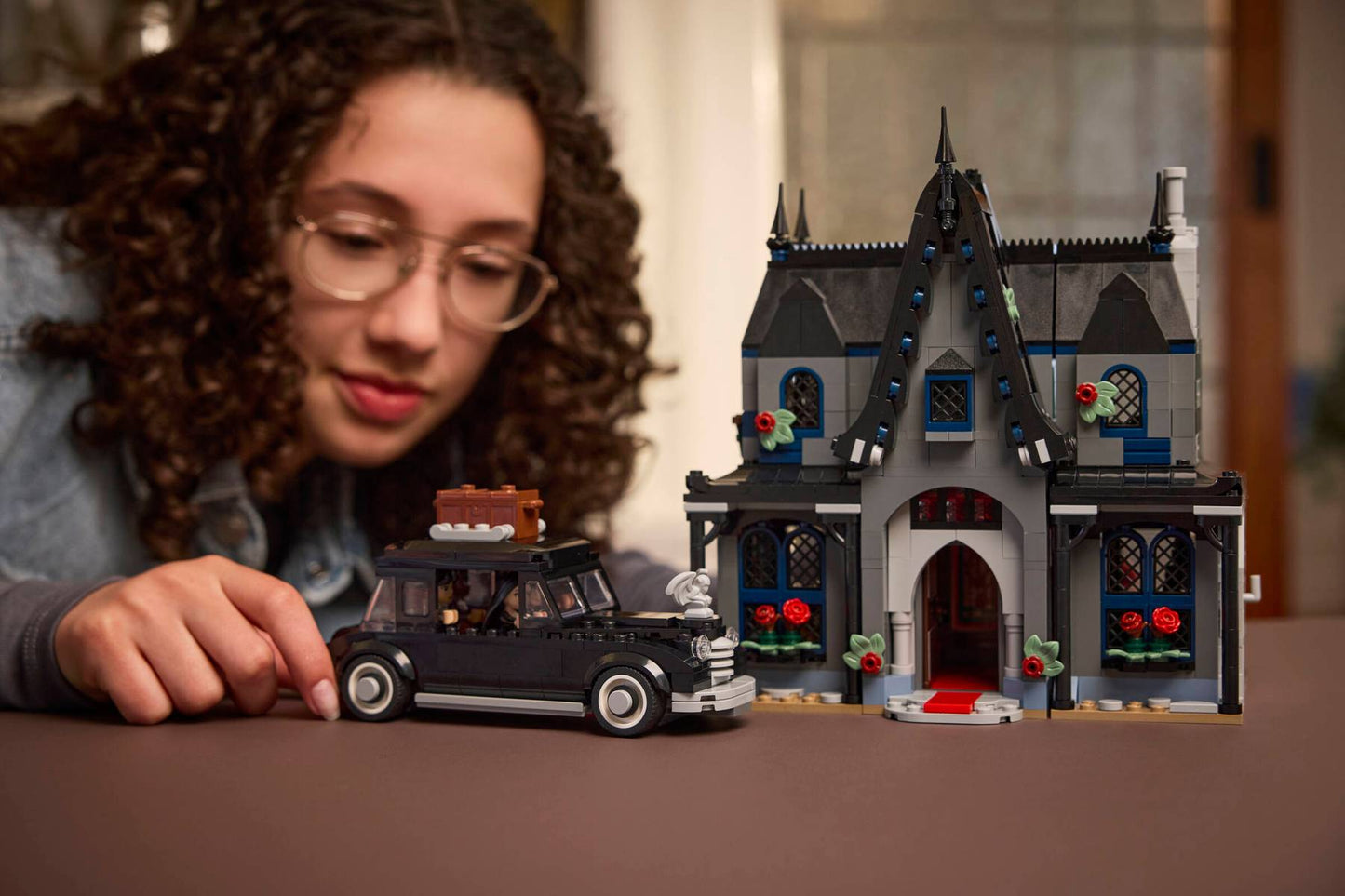 76786 LEGO Wednesday - Il Cottage di Morticia