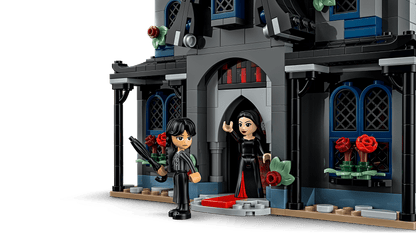 76786 LEGO Wednesday - Il Cottage di Morticia