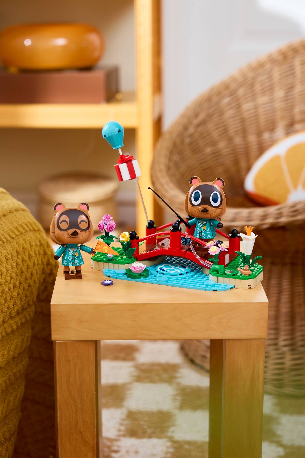 DISPONIBILE DA AGOSTO 2026 - 77059 LEGO® Animal Crossing™ - Una giornata all'aria aperta per Mirco e Marco