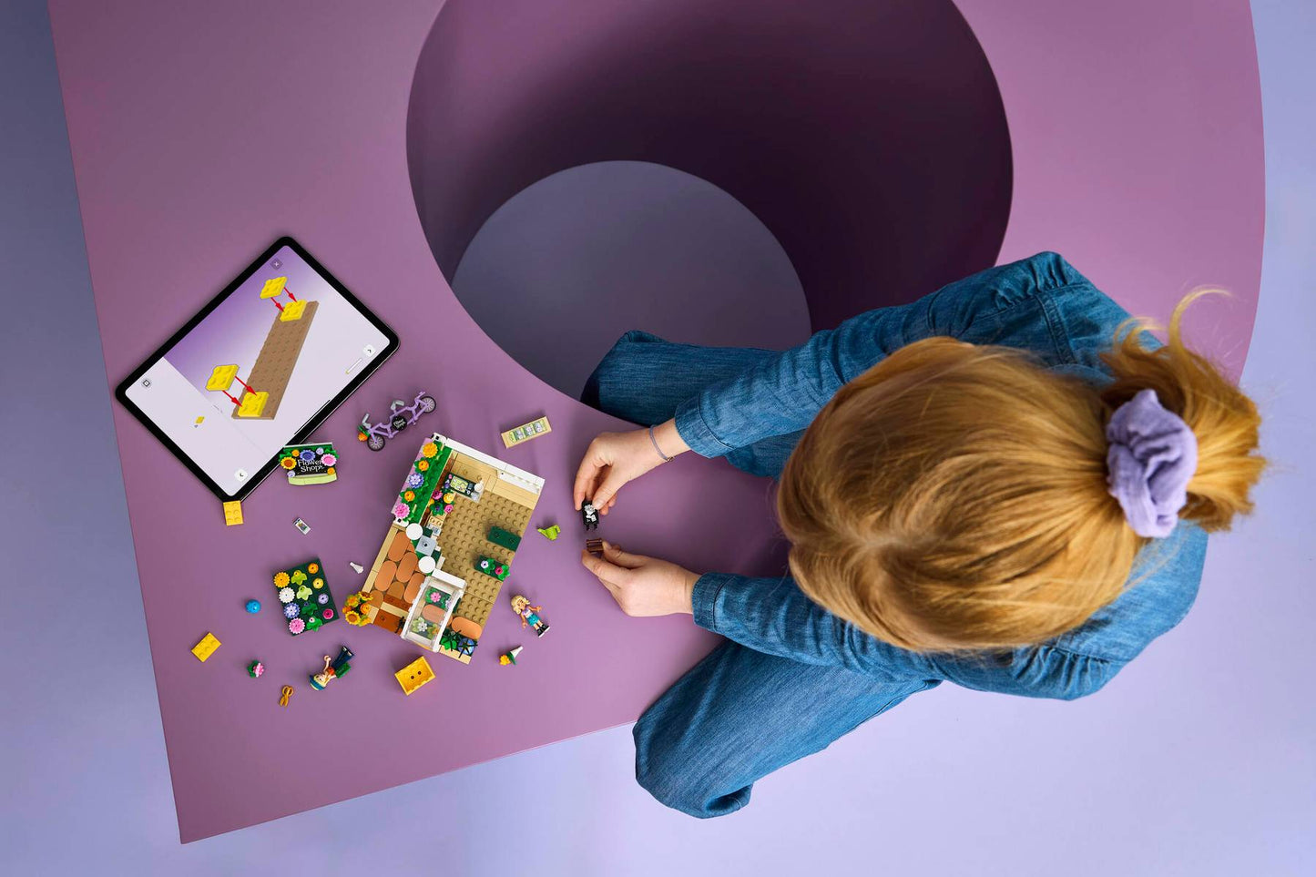 DISPONIBILE DA GIUGNO 2026 - 42693 LEGO - Friends - Negozio di fiori creativo