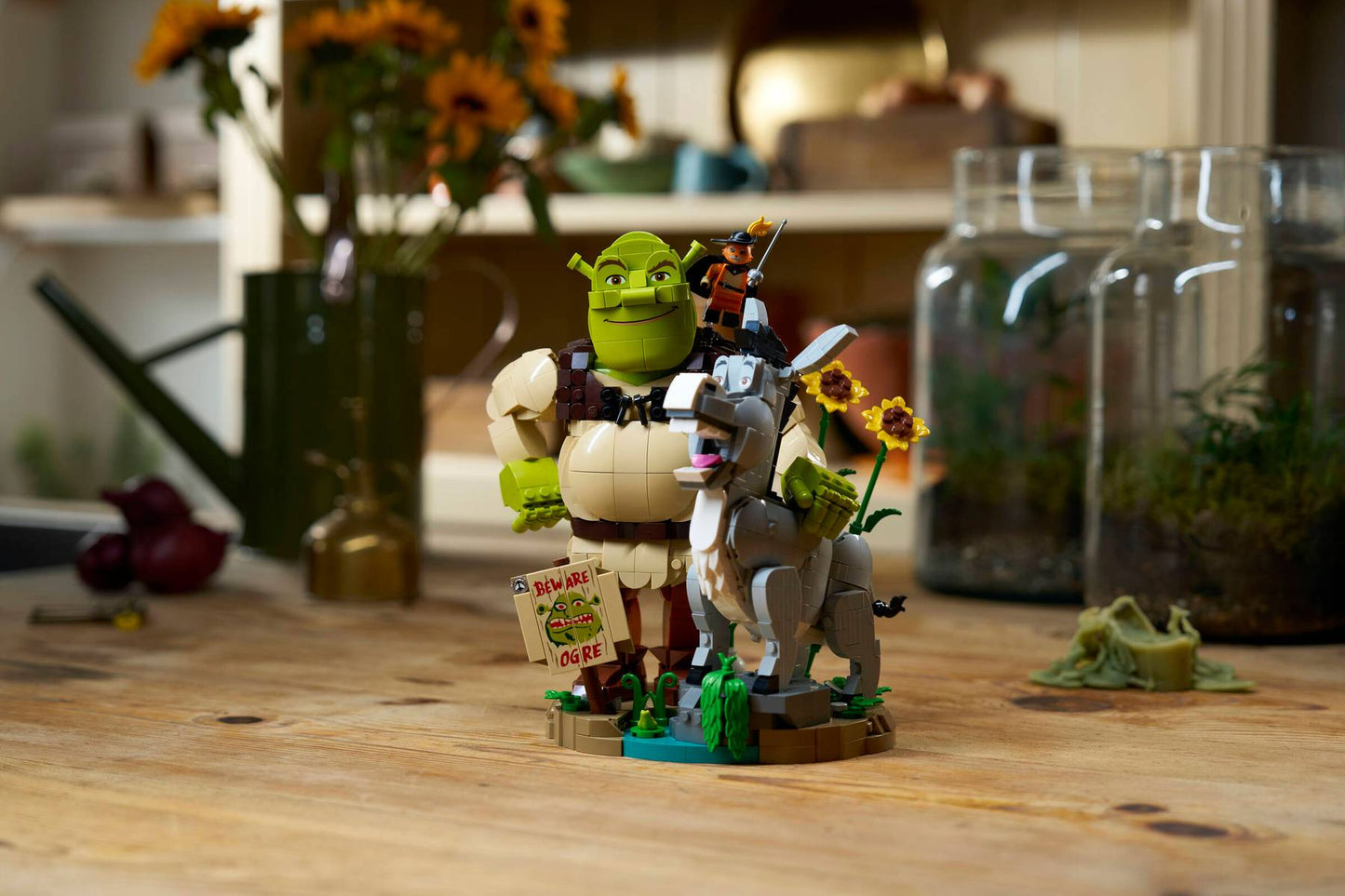 DISPONIBILE DA AGOSTO 2026 - 72423 LEGO Shrek - Shrek, Ciuchino e Gatto con gli Stivali
