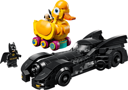 DISPONIBILE DA GENNAIO 2027 - 67008 LEGO DC Super Heroes - Batman Returns™ Batmobile™ e Papera