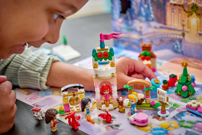 DISPONIBILE DA SETTEMBRE 2026 - 43298 LEGO Disney - Calendario dell’Avvento LEGO® Disney 2026