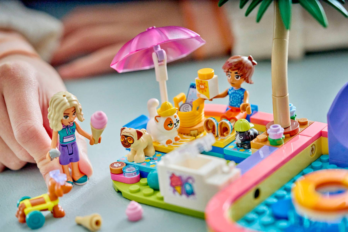 DISPONIBILE DA GIUGNO 2026 - 42676 LEGO - Friends - Divertente giornata al parco acquatico
