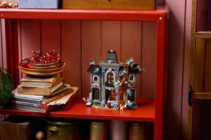 DISPONIBILE DA SETTEMBRE 2026 - 11383 LEGO ICONS - Maniero della Sindaca