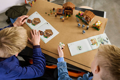 DISPONIBILE DA GIUGNO 2026 - 21596 LEGO Minecraft - Attacco al villaggio dell’Evocatore