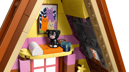 DISPONIBILE DA GIUGNO 2026 - 42682 LEGO - Friends - Cabina glamping nella natura