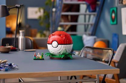 DISPONIBILE DA OTTOBRE 2026 - 72154 LEGO POKEMON - Momenti Allenatore iconici: Poké Ball