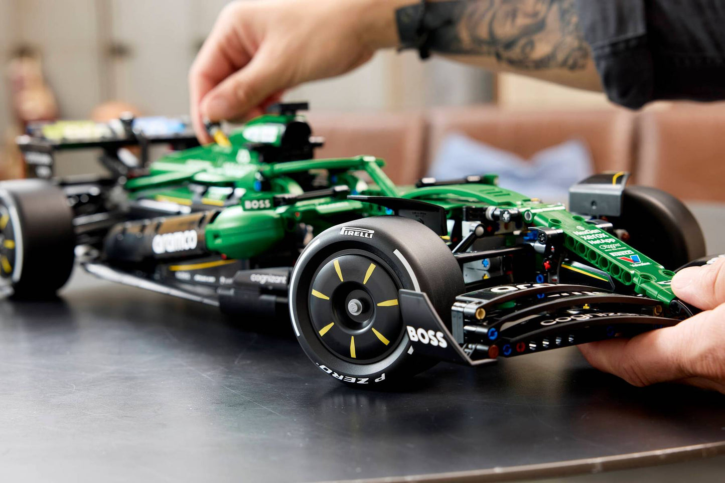 DISPONIBILE DA LUGLIO 2026 - 42240 LEGO Technic - Auto F1® Aston Martin Aramco AMR25