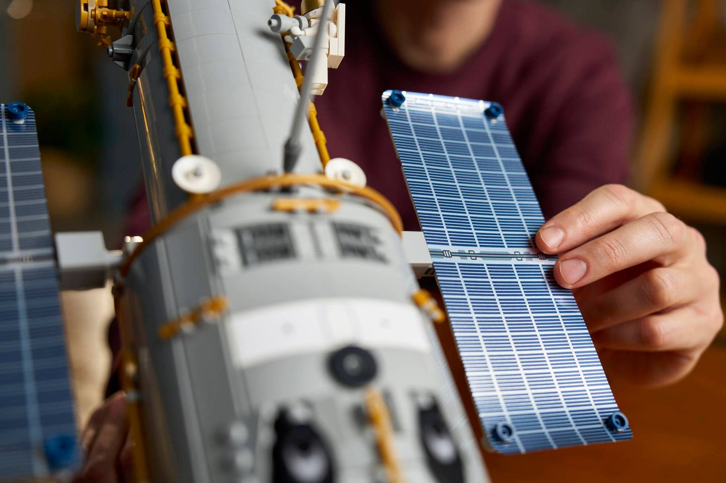 DISPONIBILE DA AGOSTO 2026 - 11382 LEGO ICONS - Telescopio spaziale Hubble
