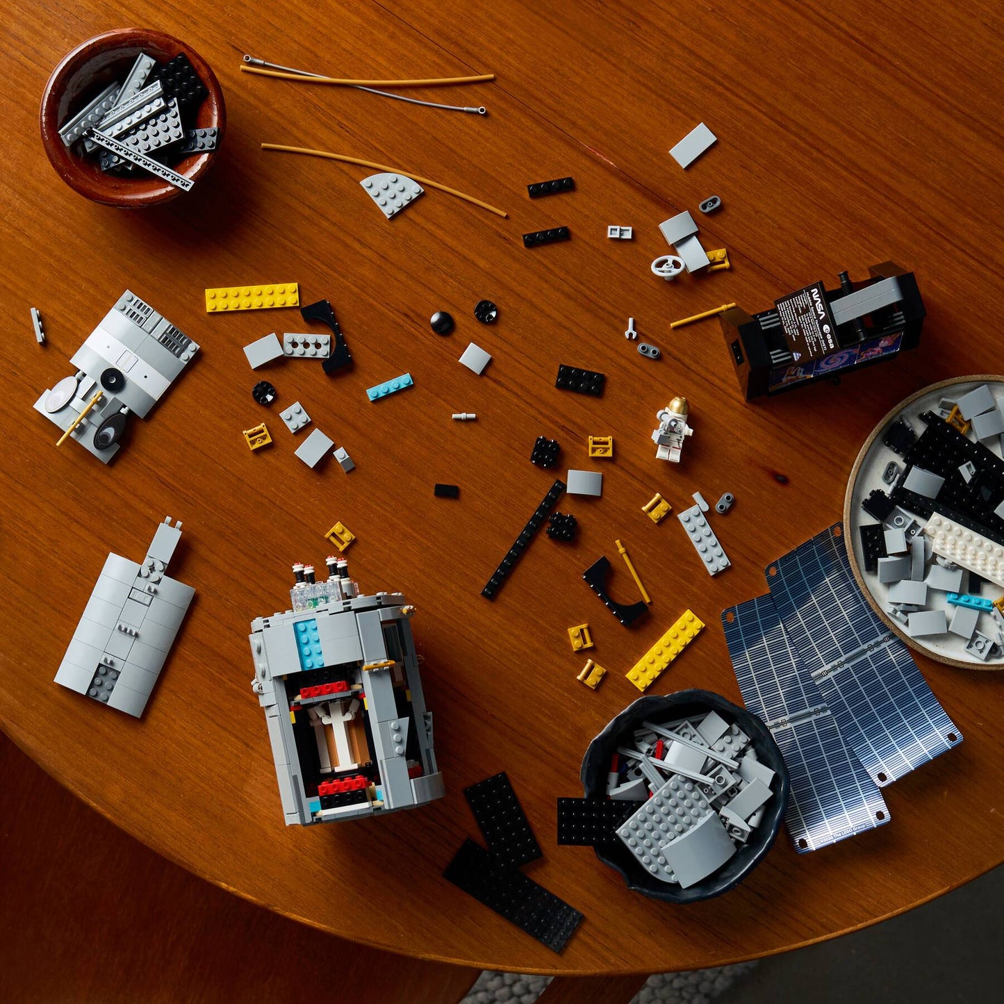 DISPONIBILE DA AGOSTO 2026 - 11382 LEGO ICONS - Telescopio spaziale Hubble