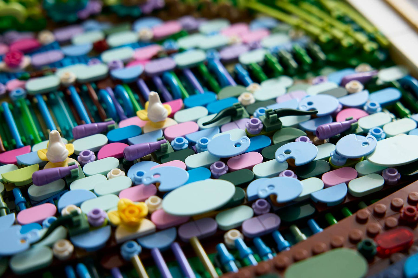 DISPONIBILE DA MAGGIO 2026 - 31220 LEGO Art - Claude Monet - Lo stagno delle ninfee