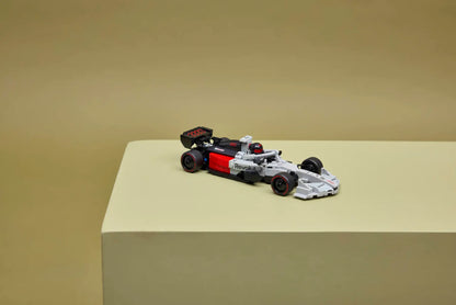 77259 LEGO Speed Champions - Auto da corsa Audi Revolut F1® Team R26