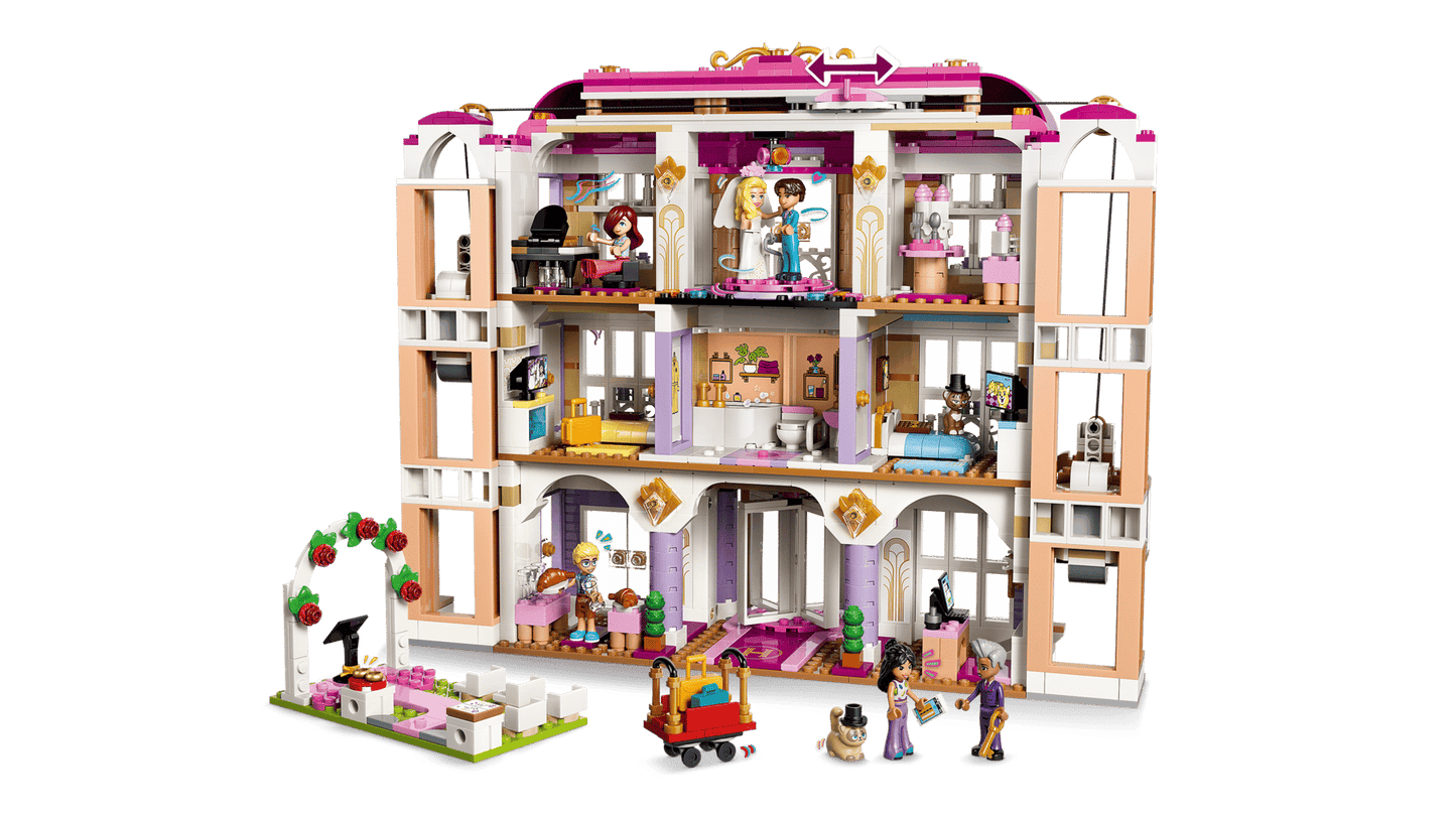 DISPONIBILE DA GIUGNO 2026 - 42704 LEGO - Friends - Grand Hotel di Heartlake City