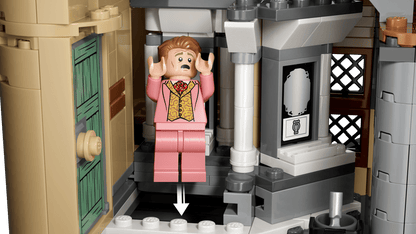 DISPONIBILE DA GIUGNO 2026 - 76473 LEGO Harry Potter - Castello di Hogwarts™: Ala Est