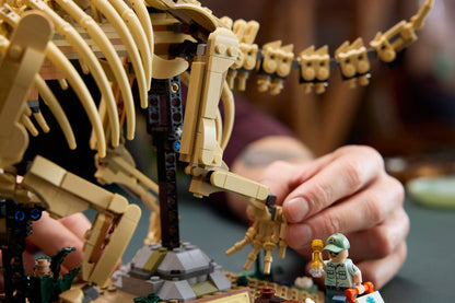 77985 LEGO Jurassic World - Fossili di dinosauro: Triceratopo