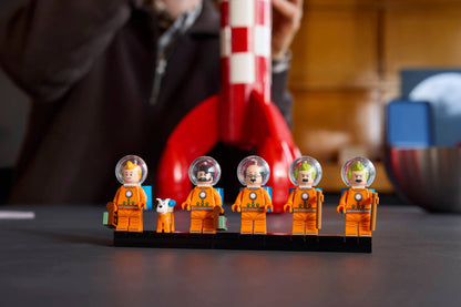 DISPONIBILE DA GIUGNO 2026 - 21367 LEGO IDEAS - Razzo lunare di Tintin®