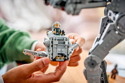 DISPONIBILE DA AGOSTO 2026 - 75454 LEGO Star Wars - AT-AT™ Imperial Remnant con INT-4