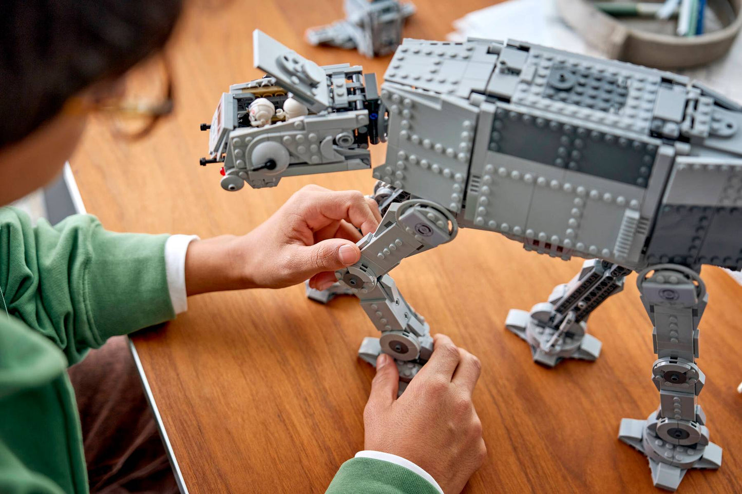 DISPONIBILE DA AGOSTO 2026 - 75454 LEGO Star Wars - AT-AT™ Imperial Remnant con INT-4