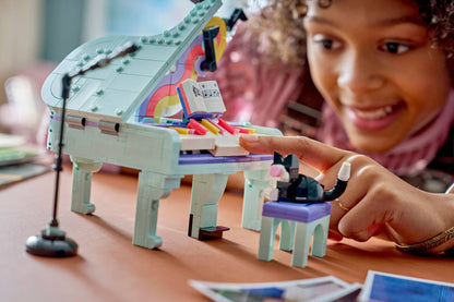 DISPONIBILE DA GIUGNO - 31392 LEGO Creator - Pianoforte decorativo con gatto