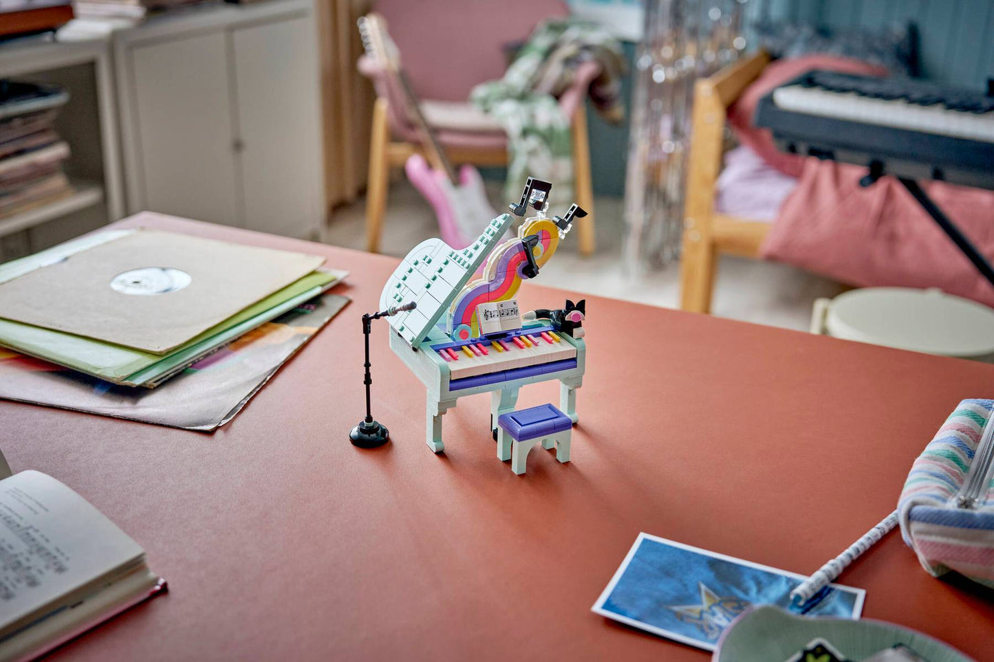 DISPONIBILE DA GIUGNO - 31392 LEGO Creator - Pianoforte decorativo con gatto