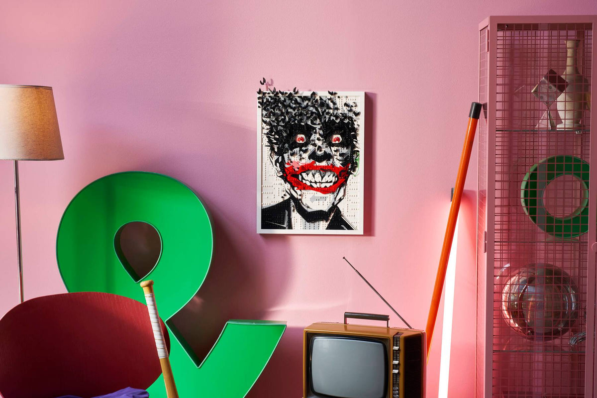 DISPONIBILE DA GENNAIO 2027 - 67012 LEGO Art - Wall Art Copertina fumetto The Joker™