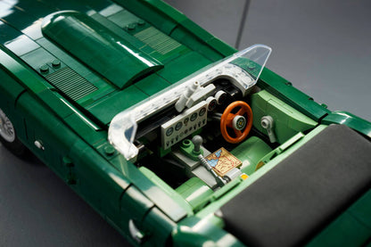 DISPONIBILE DA AGOSTO 2026 - 11381 LEGO ICONS - Jaguar E-Type
