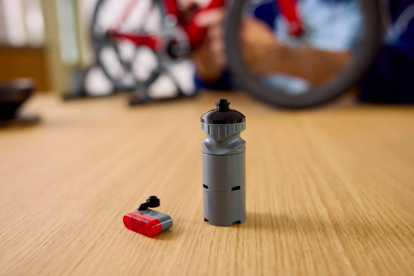 DISPONIBILE DA GIUGNO 2026 - 11380 LEGO ICONS - Bici da corsa