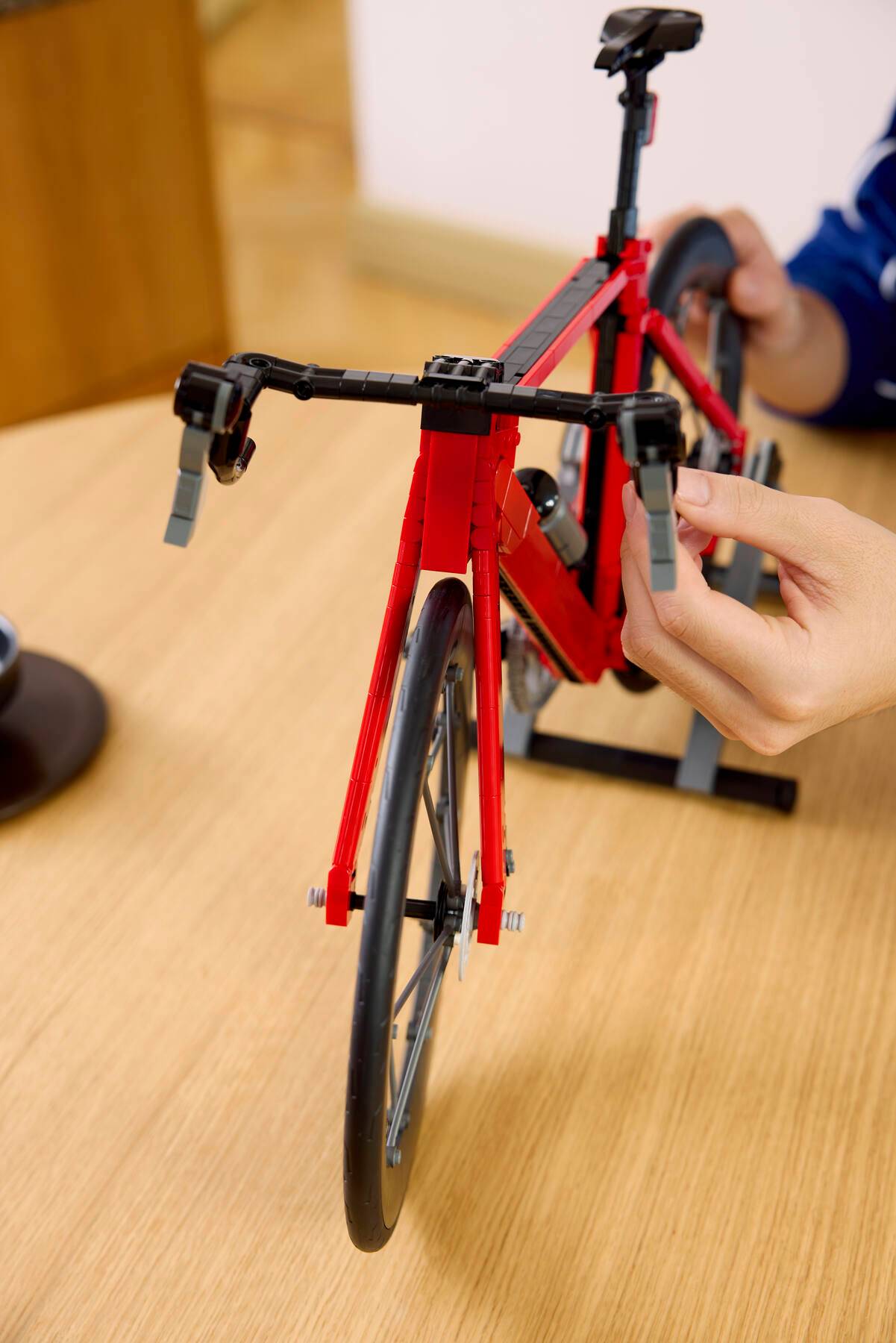 DISPONIBILE DA GIUGNO 2026 - 11380 LEGO ICONS - Bici da corsa