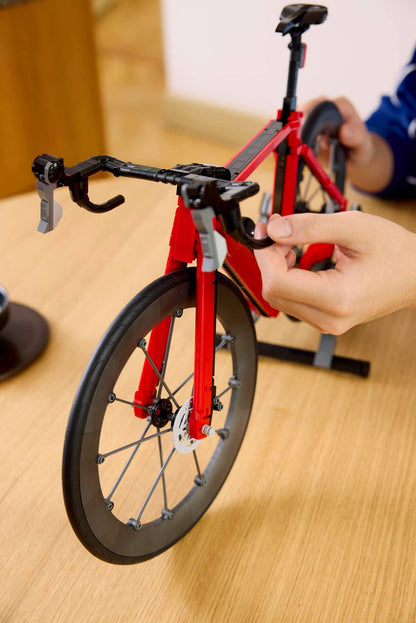 DISPONIBILE DA GIUGNO 2026 - 11380 LEGO ICONS - Bici da corsa