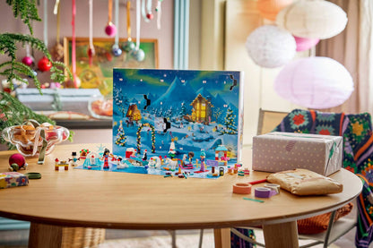 DISPONIBILE DA SETTEMBRE 2026 - 42698 LEGO Friends - Calendario dell’Avvento LEGO® Friends 2026