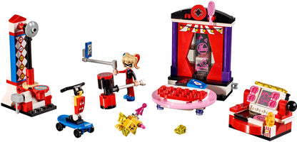 41236 LEGO DC Super Heroes Girls - Il Dormitorio Di Harley Quinn™